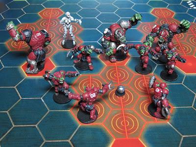 Dos ayudas para Dreadball en español e ingles