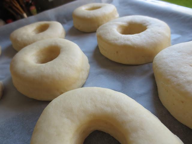 Donuts auténticos (dos coberturas)