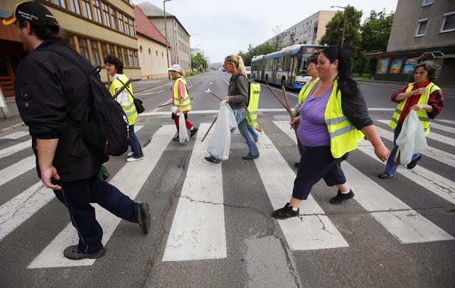 Viviendo con el salario mínimo, 40 fotografías