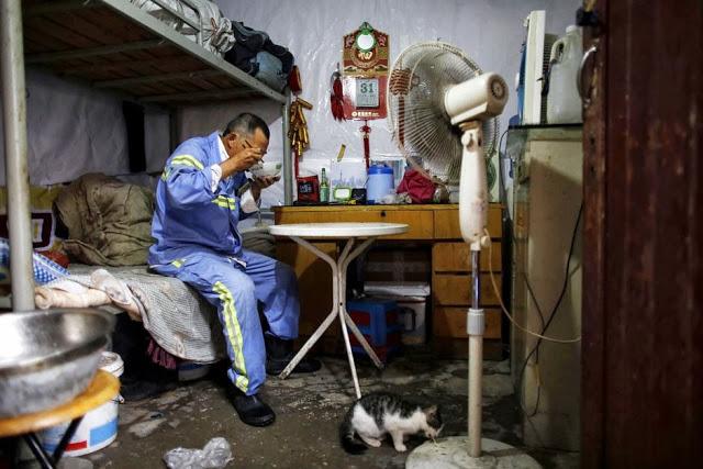 Viviendo con el salario mínimo, 40 fotografías