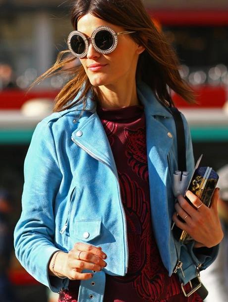 Round sunglasses STREET STYLE FASHION WEEK ROUND SUNGLASSES HANNELI MUSTAPARTA BLOGGER EMBELLISHED OVERSIZED SUNGLASSES BLUE SUEDE LEATHER MOTO JACKET EMBROIDERED SWEATER RINGS KNUCKLE RING CLUTCH BAG VOGUE MAGAZINE