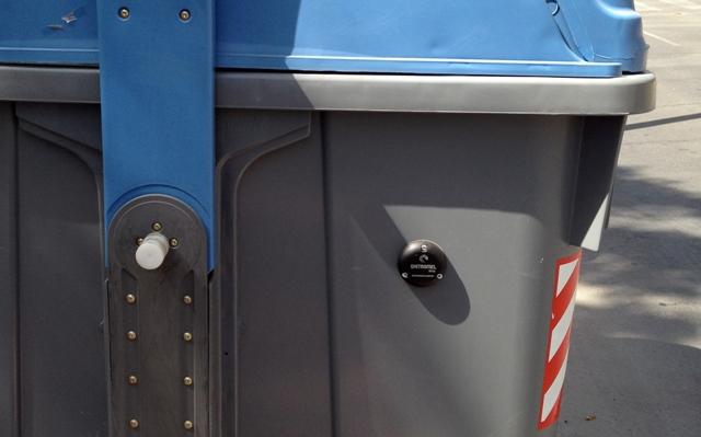 Contenedores de residuos gestionados mediante RFID y GPS