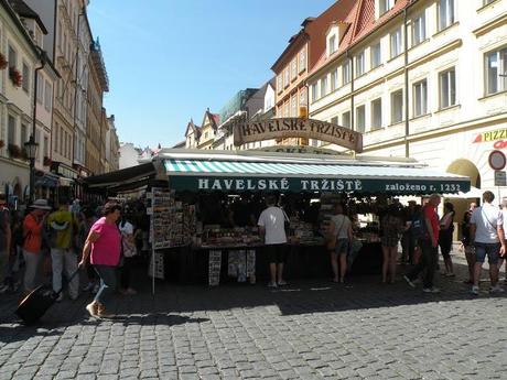 ¡Vuelta al cole y mi paseo por Praga! ¡Vuelta al cole y mi paseo por Praga!