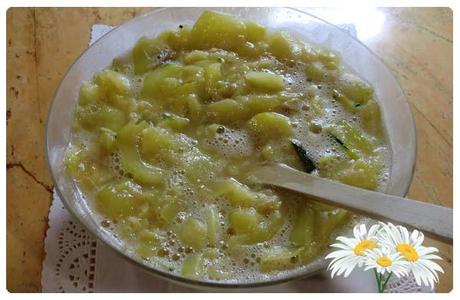 Como preparar tortilla de calabacín calabacin mezclado