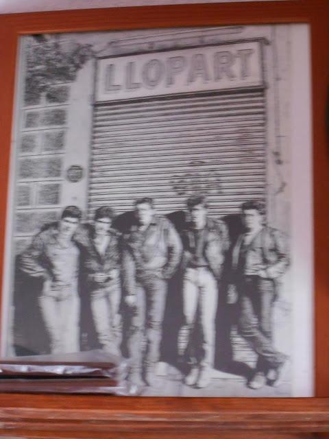 BARCELONA ...SANTS BAR LLOPART , DESDE 1929-2013...3-09-2013...