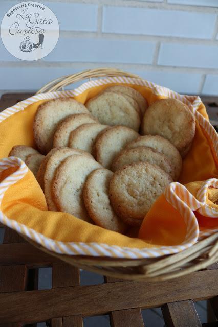 GALLETAS DE CHOCOLATE BLANCO Y MAZAPAN