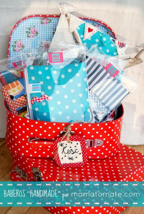 Baberos handmade -hechos a mano e impermeables Baberos handmade -hechos a mano e impermeables