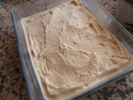 Helado de queso y galletas chiquitillos coral