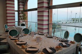 HOTEL HOLIDAY HYDROS HOTEL HOLIDAY HYDROS