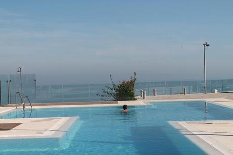 HOTEL HOLIDAY HYDROS HOTEL HOLIDAY HYDROS