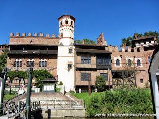 Turín: Navegando por el río Po Turín: Navegando por el río Po