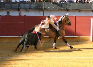 UNA DOBLE SALIDA A HOMBROS CIERRA LA FERIA TAURINA DE PRIEGO