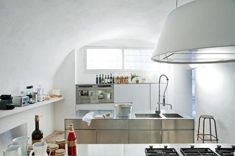 reformas viviendas originales reformar antiguos edificios en viviendas molino de aceite decoración mobiliario moderno diseño italiano espacio abierto minimalista decoración minimalista decoración en blanco blog decoración nórdica arquitectura moderna 