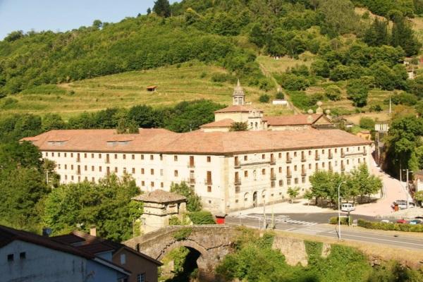 Cumpleaños en el Parador de Corias