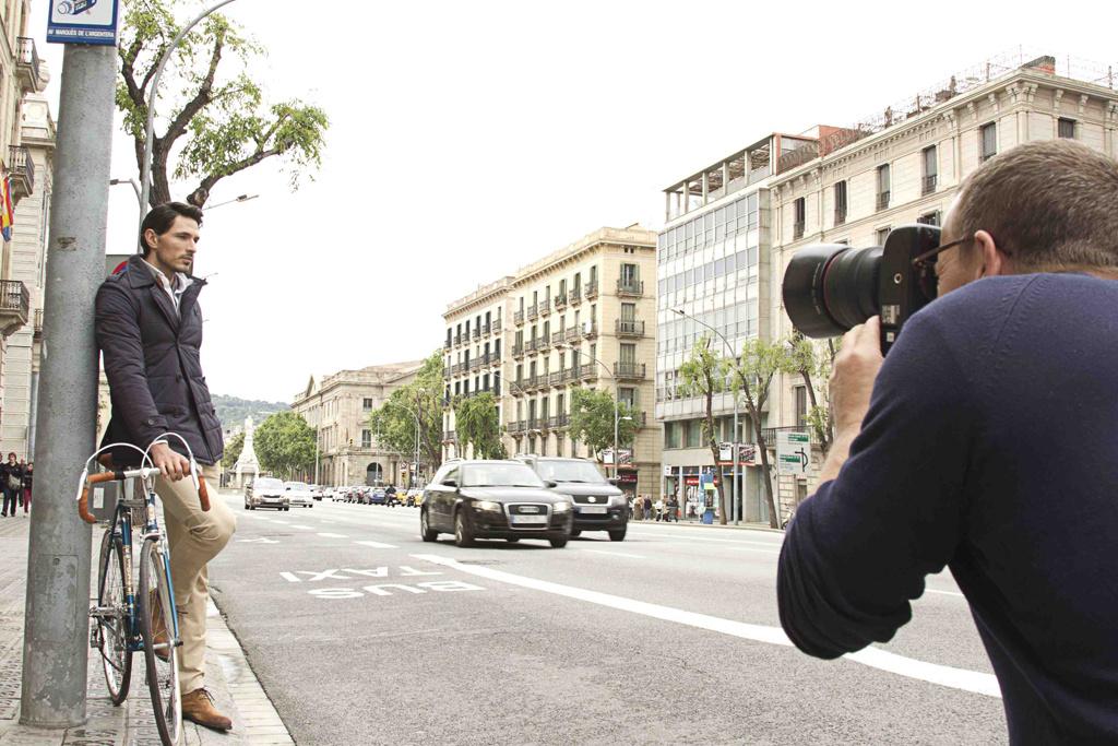 Andrés Velencoso and H.E. by MANGO