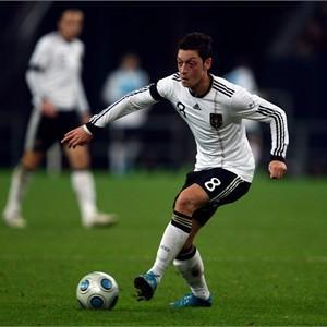 mesut ozil