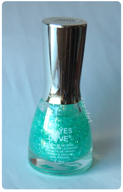 Review: Esmalte Matte Glitter 5 Yes Love #usaloya