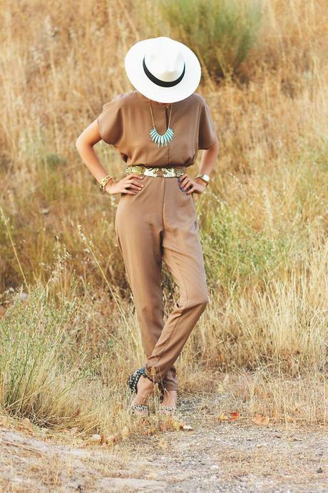 OUTFITS, mono arena, baggy onats, mono baggy, paula boutique claudio coello, safari hat, cinturon dragones zara, elena estaun, pulsera bex rox, cristina blanco, guiadeestilo, spanish fashion blogger