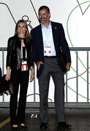 Letizia con chupa de cuero en Argentina. Las cazadoras de la Princesa