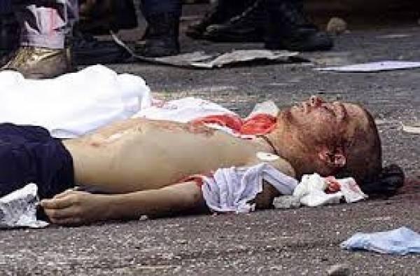 COLEGIO DIAZ...GÉNOVA,2001... ITALIA...ESTE POST ESTÁ DEDICADO A ESTER QUINTANA, HOY ES SU CUMPLEAÑOS...TODO MI APOYO Y CARIÑO...7-09-2013