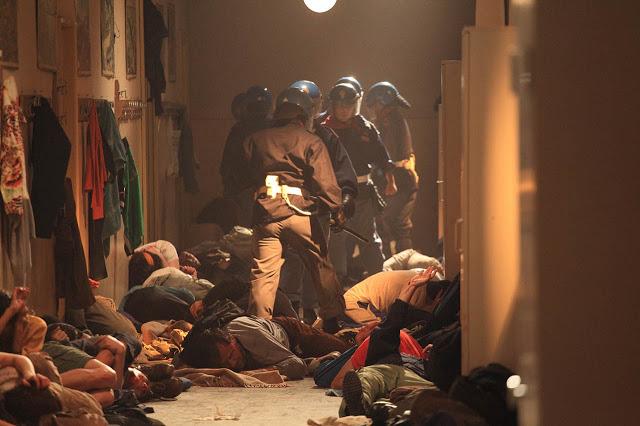 COLEGIO DIAZ...GÉNOVA,2001... ITALIA...ESTE POST ESTÁ DEDICADO A ESTER QUINTANA, HOY ES SU CUMPLEAÑOS...TODO MI APOYO Y CARIÑO...7-09-2013