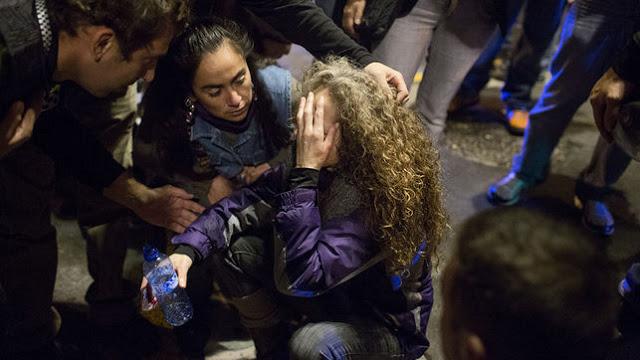 COLEGIO DIAZ...GÉNOVA,2001... ITALIA...ESTE POST ESTÁ DEDICADO A ESTER QUINTANA, HOY ES SU CUMPLEAÑOS...TODO MI APOYO Y CARIÑO...7-09-2013