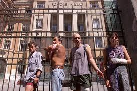 COLEGIO DIAZ...GÉNOVA,2001... ITALIA...ESTE POST ESTÁ DEDICADO A ESTER QUINTANA, HOY ES SU CUMPLEAÑOS...TODO MI APOYO Y CARIÑO...7-09-2013