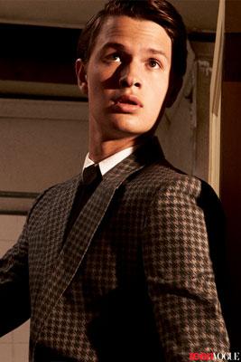 2 Nuevas imágenes de Ansel Elgort para Carrie y Teen Vogue