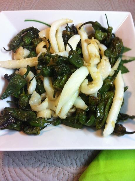 Pimientos Del Padrón Con Sepia Pimientos Del Padrón Con Sepia