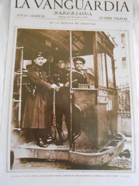 BARCELONA...PORTADAS HISTÓRICAS...LA VANGUARDIA,REGALO DE MI JEFE ,EL SR. JOAN, MOLTES GRÀCIES...8-09-2013...