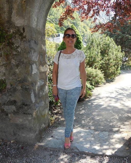 Jeans + White: weekend style