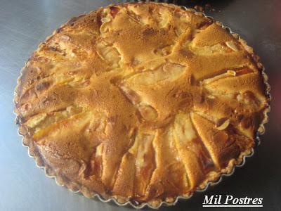 Tarta de ciruelas con almendras
