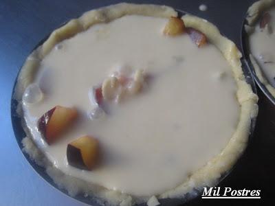 Tarta de ciruelas con almendras