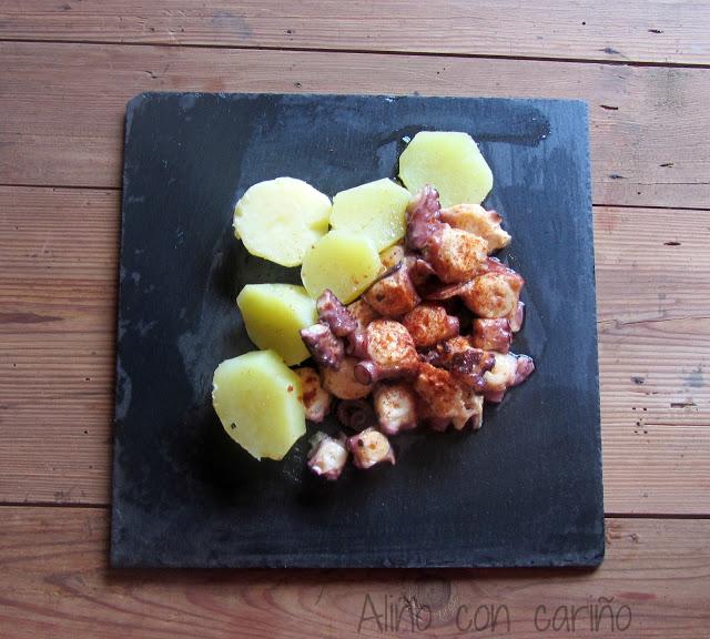 PULPO A LA GALLEGA (POLBO Á FEIRA) PULPO A LA GALLEGA (POLBO Á FEIRA)