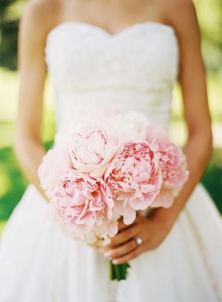PEONIAS: UNA FLOR MUY DULCE Y ROMÁNTICA PARA BODA