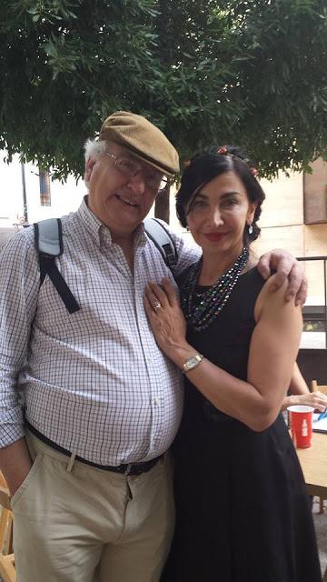 PRESENTACIÓN DE MI POEMARIO : ESPAÑA, MONARQUÍA CATÓLICA BANANERA SOCIEDAD LIMITADA