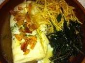 Bacalao espinacas patatas paja