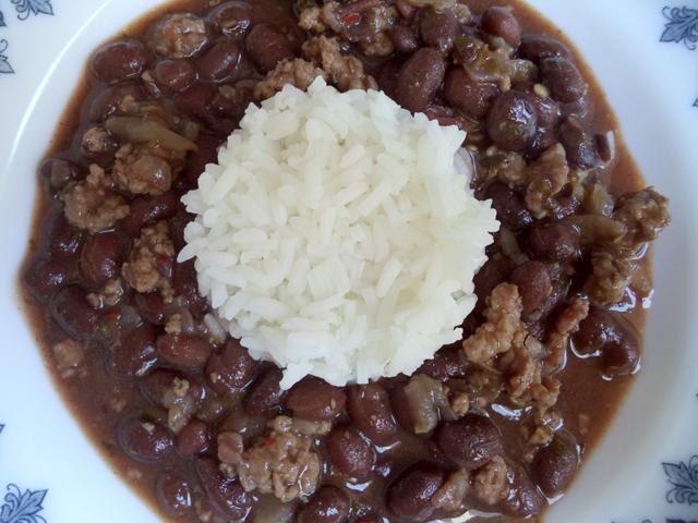 Chili con Carne y Frijoles Negros