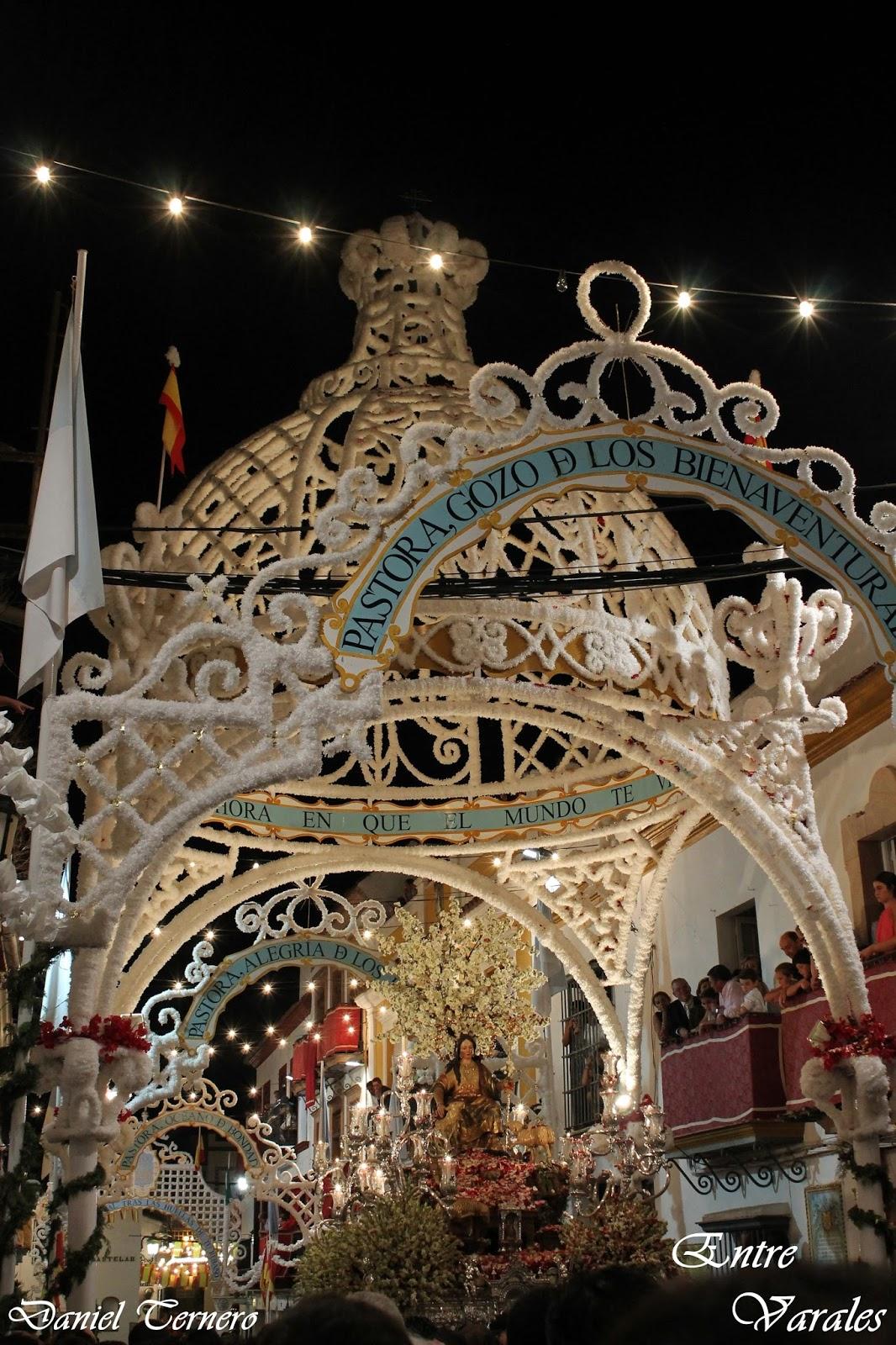 Fotografías de la procesión de la Divina Pastora de Cantillana (II
