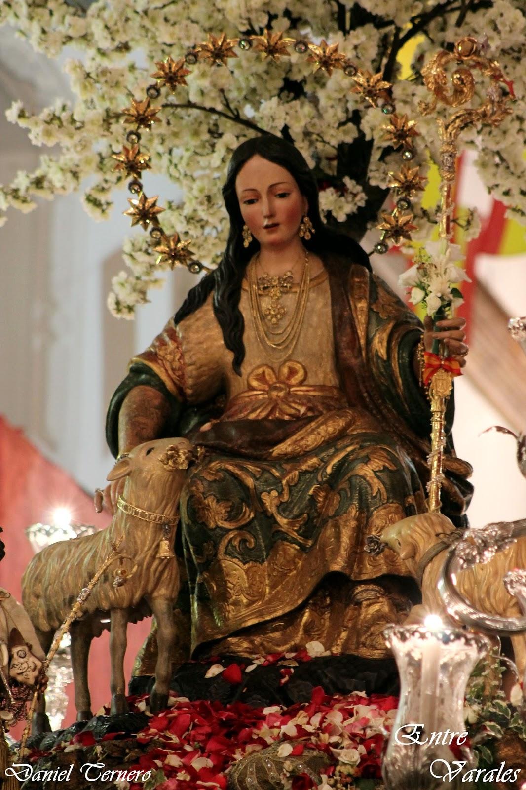 Fotografías de la procesión de la Divina Pastora de Cantillana (II)