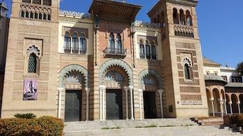 Paseando por Sevilla en coche de caballos.