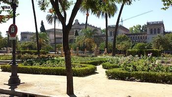 Paseando por Sevilla en coche de caballos.