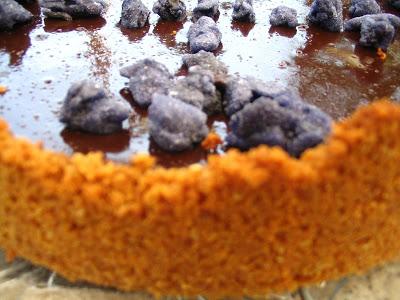 FRESAS Y CHOCOLATE: LA TARTA