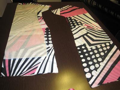 MAMÁ TAMBIÉN QUIERE SALIR CON UN VESTIDO DISEÑADO Y CONFECCIONADO POR MÍ