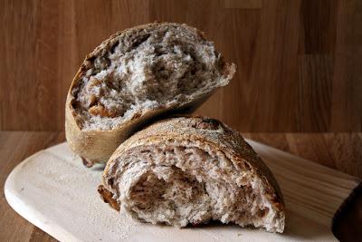 Pan de nueces y centeno