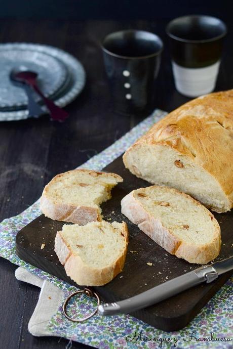 Pan con frutos secos