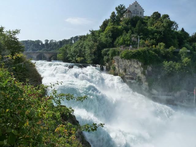 Día 4. Aventuras en las cataratas más grandes de Europa!!