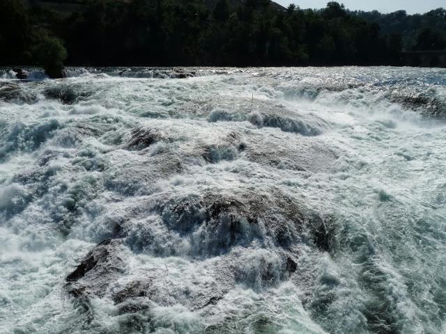 Día 4. Aventuras en las cataratas más grandes de Europa!!