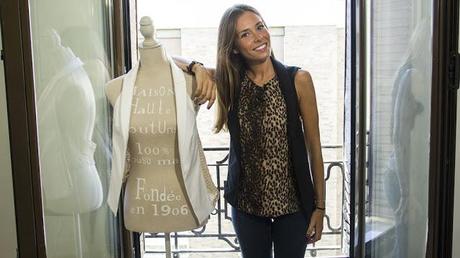 Videoshopping of the week: vest+tee Videoshopping of the week: vest+tee