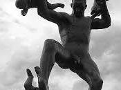 Plegaria.Perdonen quizás, dioses!La ausencia raíces...